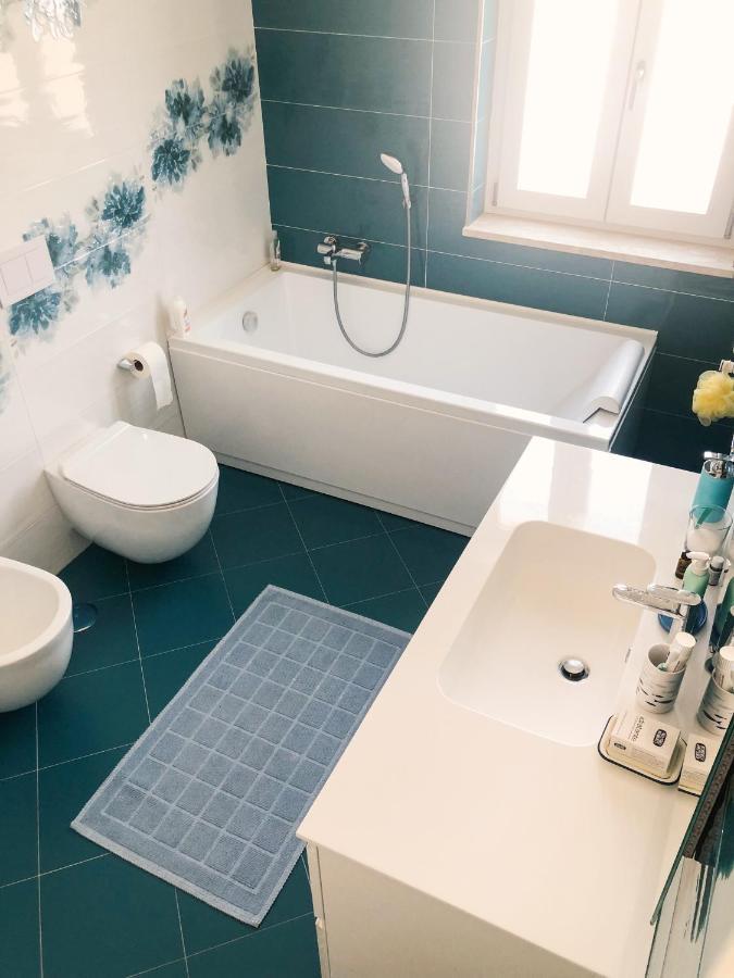 "La Casa Di Ale" Modern Suite Мондрагоне Екстериор снимка
